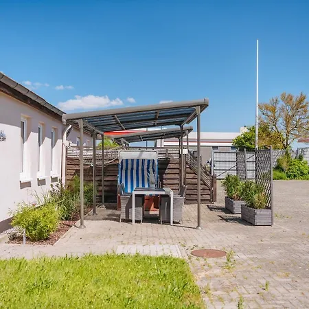 Am Erdbeerhof Apartman Rövershagen